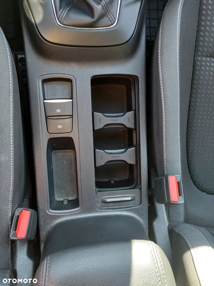 Ford Focus - 19
