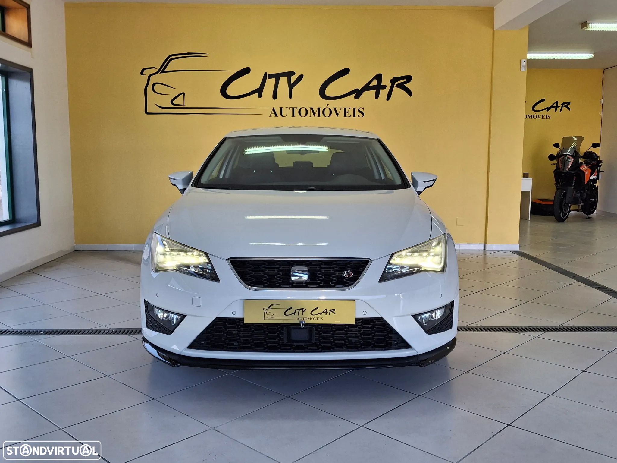 SEAT Leon SC 2.0 TDI FR S/S - 1