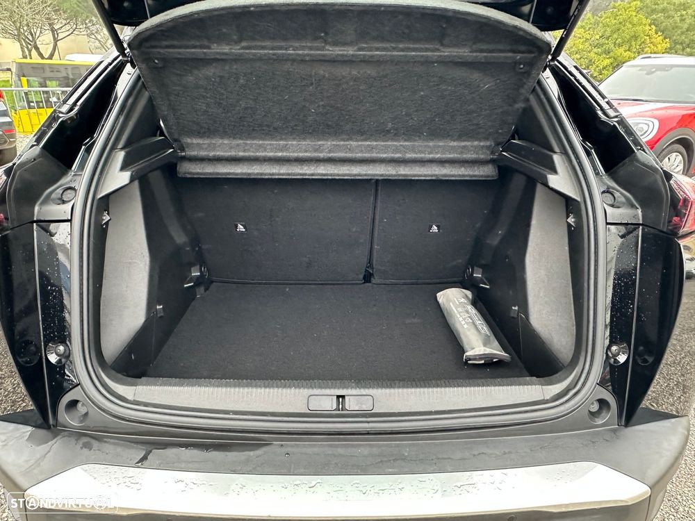 Peugeot 2008 1.2 PureTech Active Pack - 9