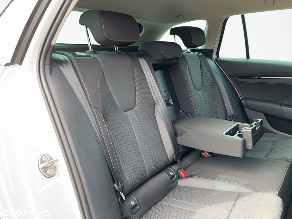 Skoda Octavia - 13