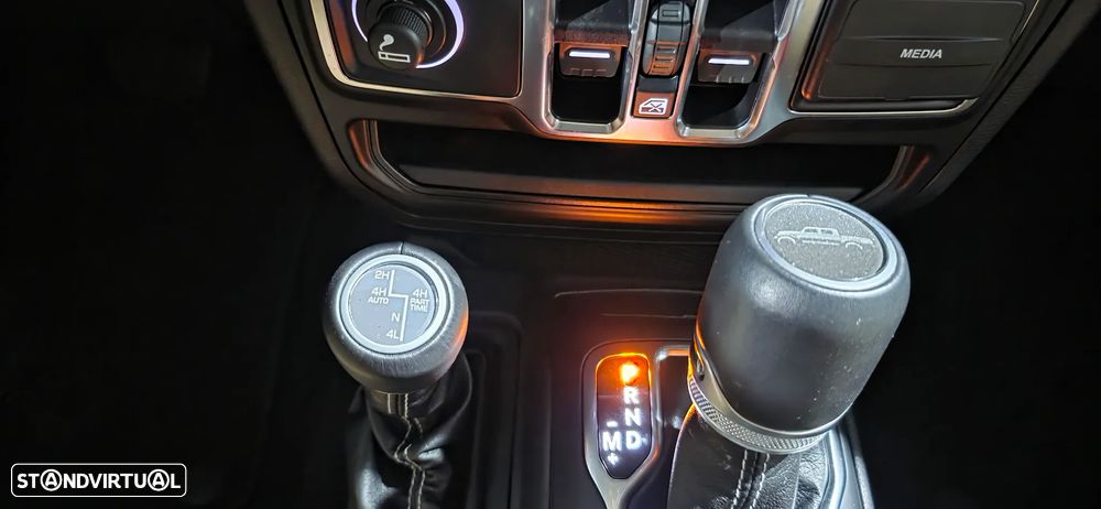 Jeep Gladiator 3.0V6 MultiJet AWD Auto Overland - 18