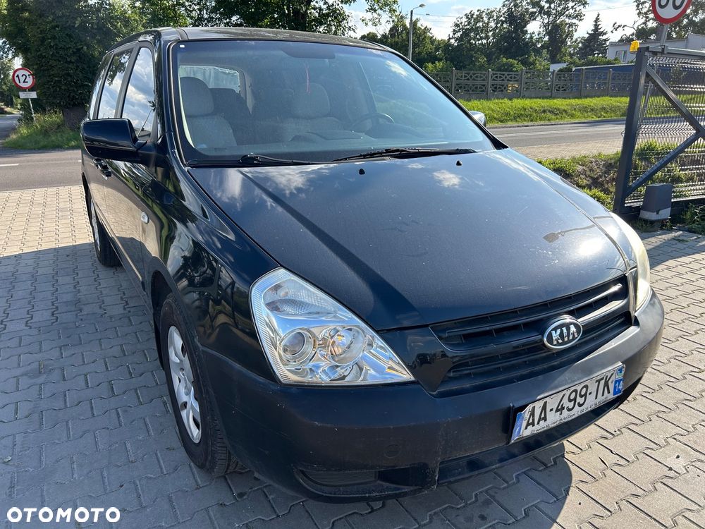 Kia Carnival - 6