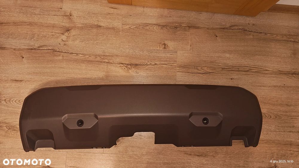 Dacia Duster III nakładka zderzaka tył - 12