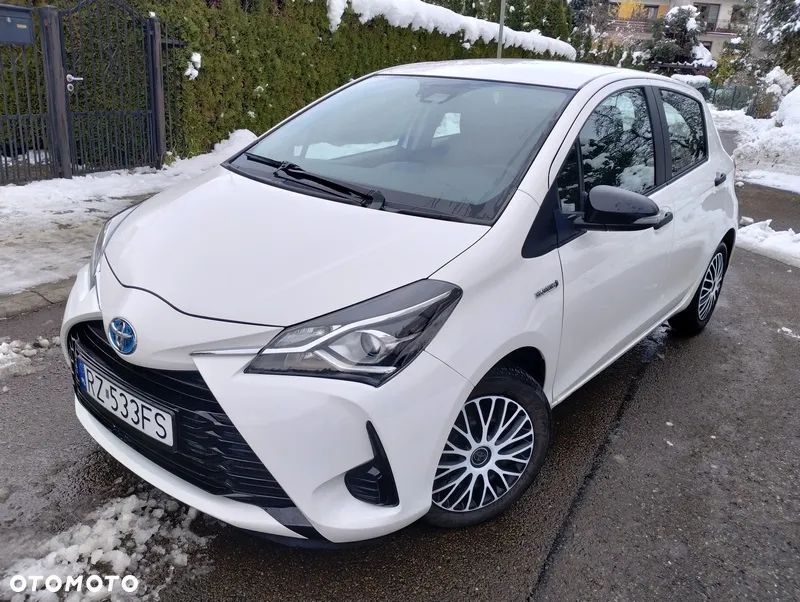 Toyota Yaris - 1