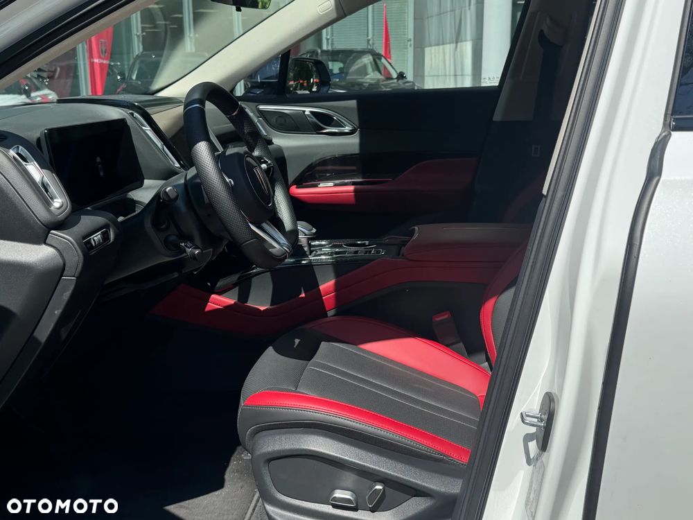 Hongqi HS3 1.5T FWD - 11