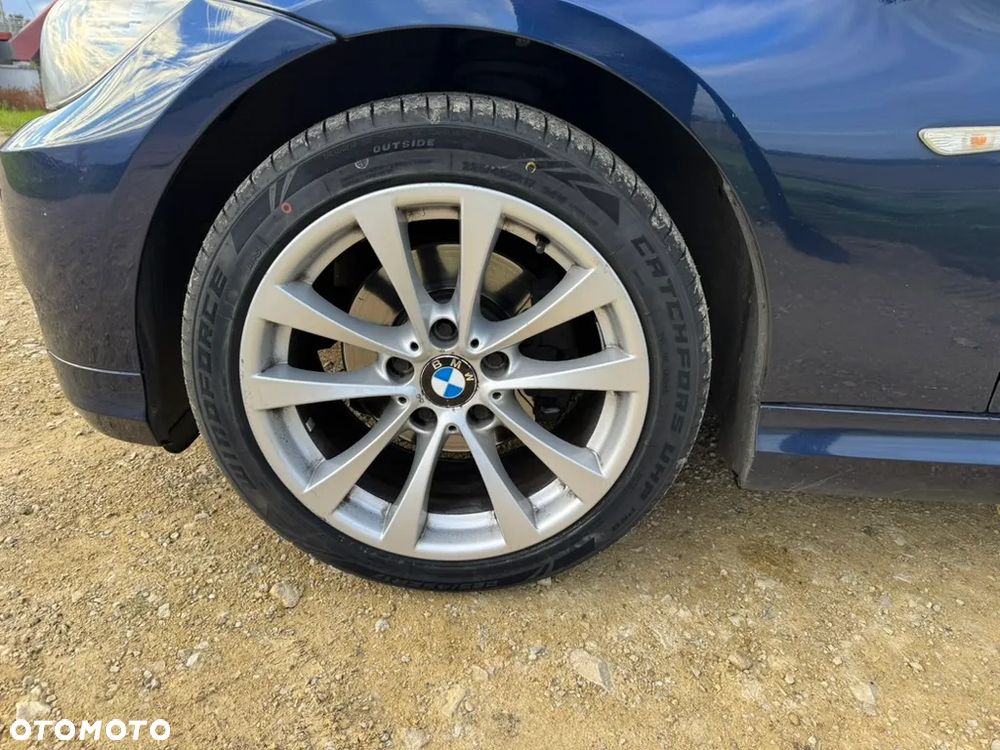 BMW Seria 3 318d - 9