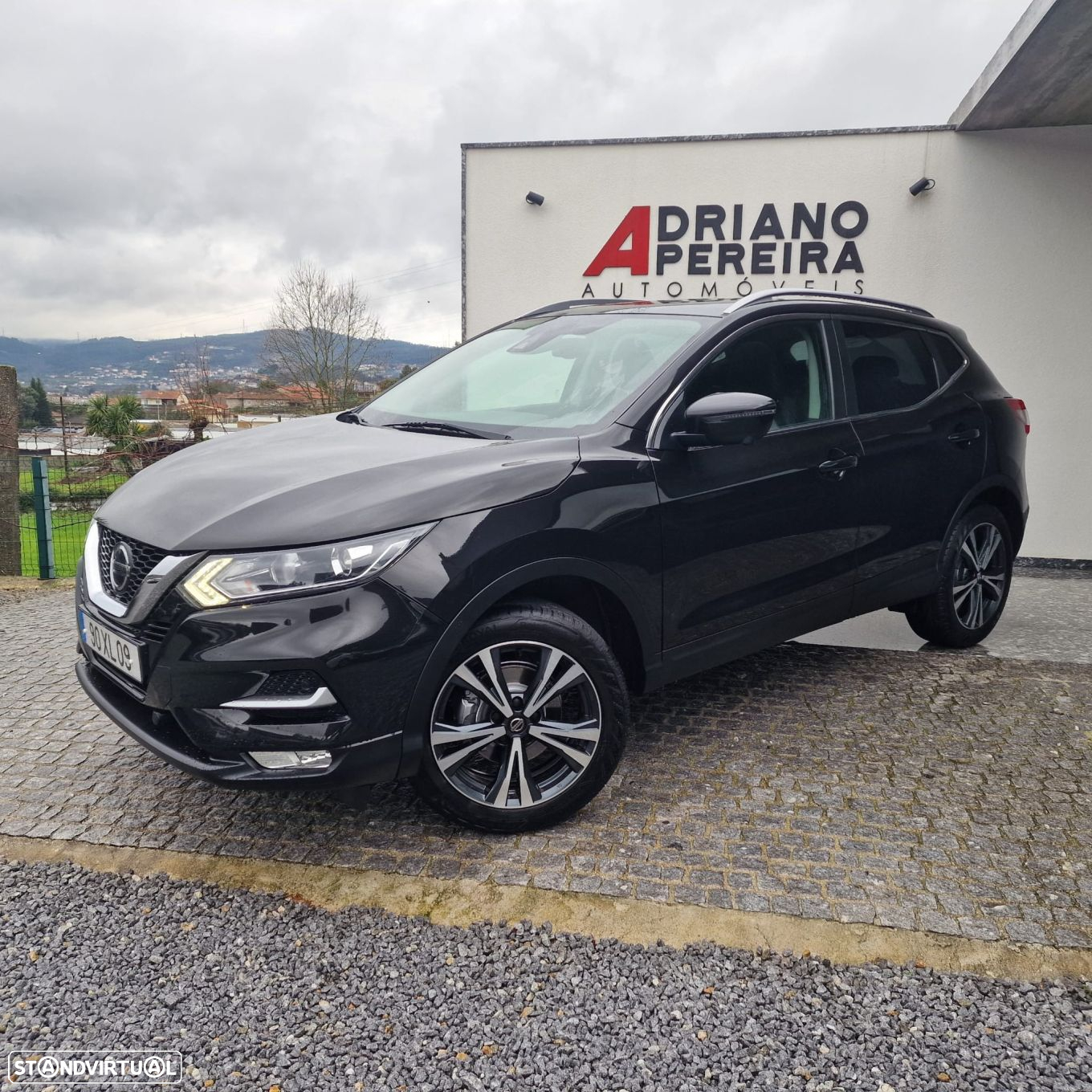 Nissan Qashqai 1.3 DIG-T N-Connecta J18 Led - 2