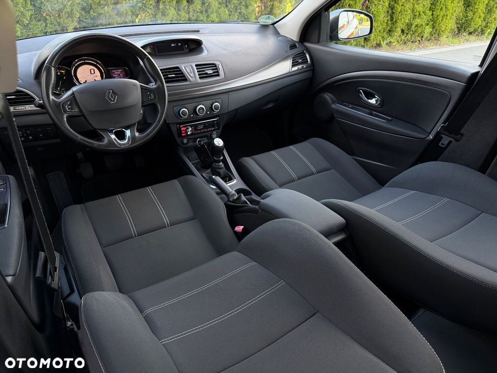 Renault Megane 1.6 16V 110 Dynamique - 21