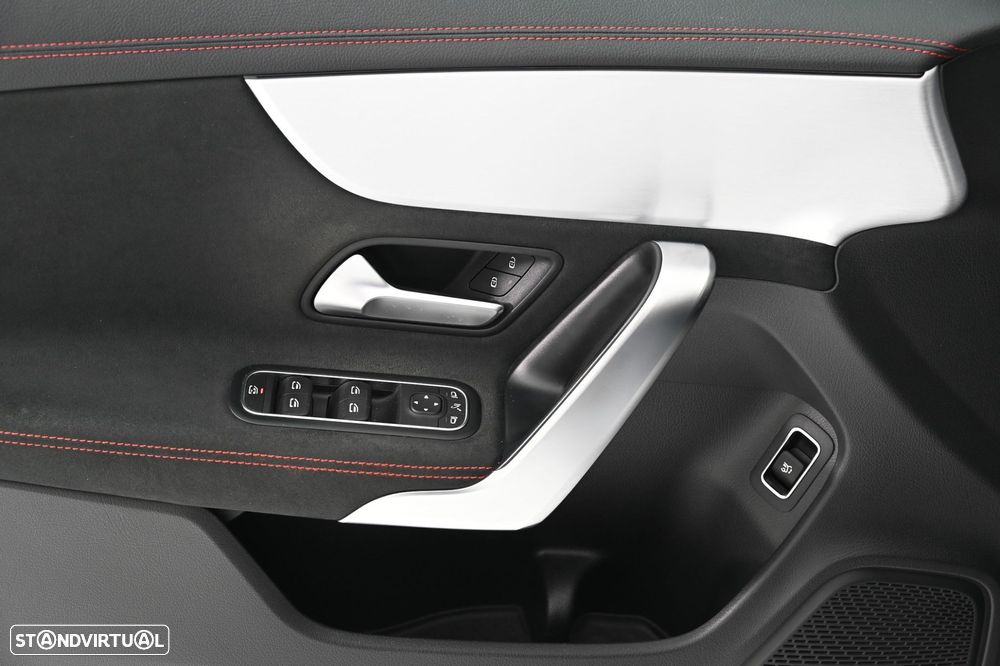 Mercedes-Benz CLA 200 d Shooting Brake AMG Line Aut. - 20