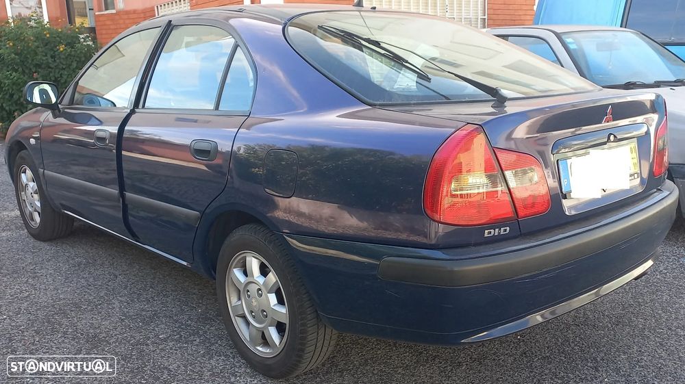 Mitsubishi Carisma SD 1.9 Di-D HP Avance - 3