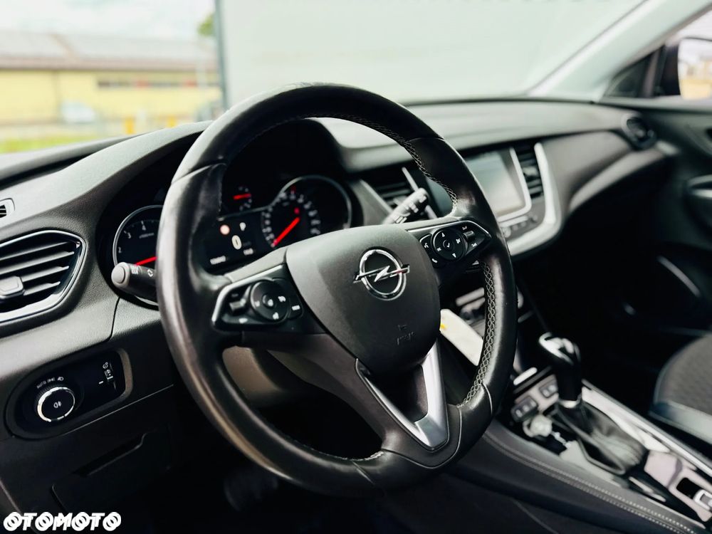 Opel Grandland X 1.2 Start/Stop Automatik Business INNOVATION - 4