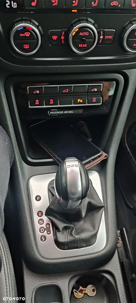 Volkswagen Sharan 2.0 TDI Highline DSG - 4