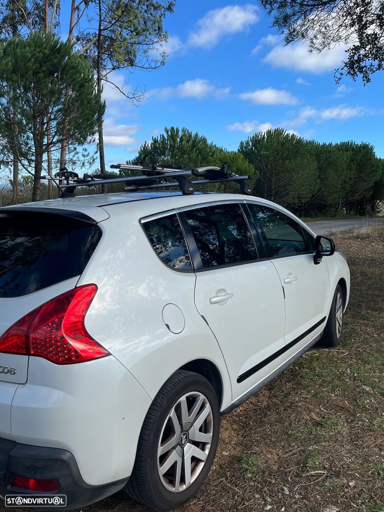 Peugeot 3008 2.0 HDi Hybrid4 99g - 3