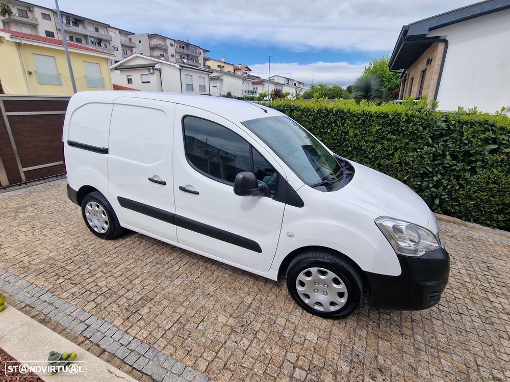 Peugeot PARTNER 1.6 HDI 100CV NACIONAL C/NOVA - 2