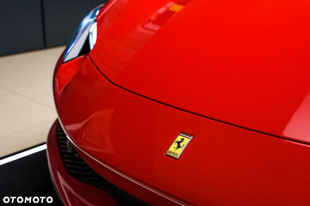 Ferrari 296 GTB - 16