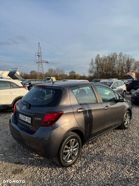 Toyota Yaris 1.33 VVT-i Comfort - 3