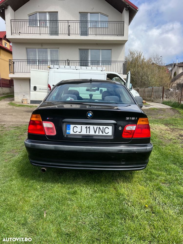 BMW Seria 3 316i - 4