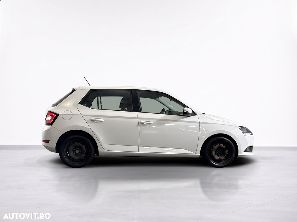 Skoda Fabia - 7