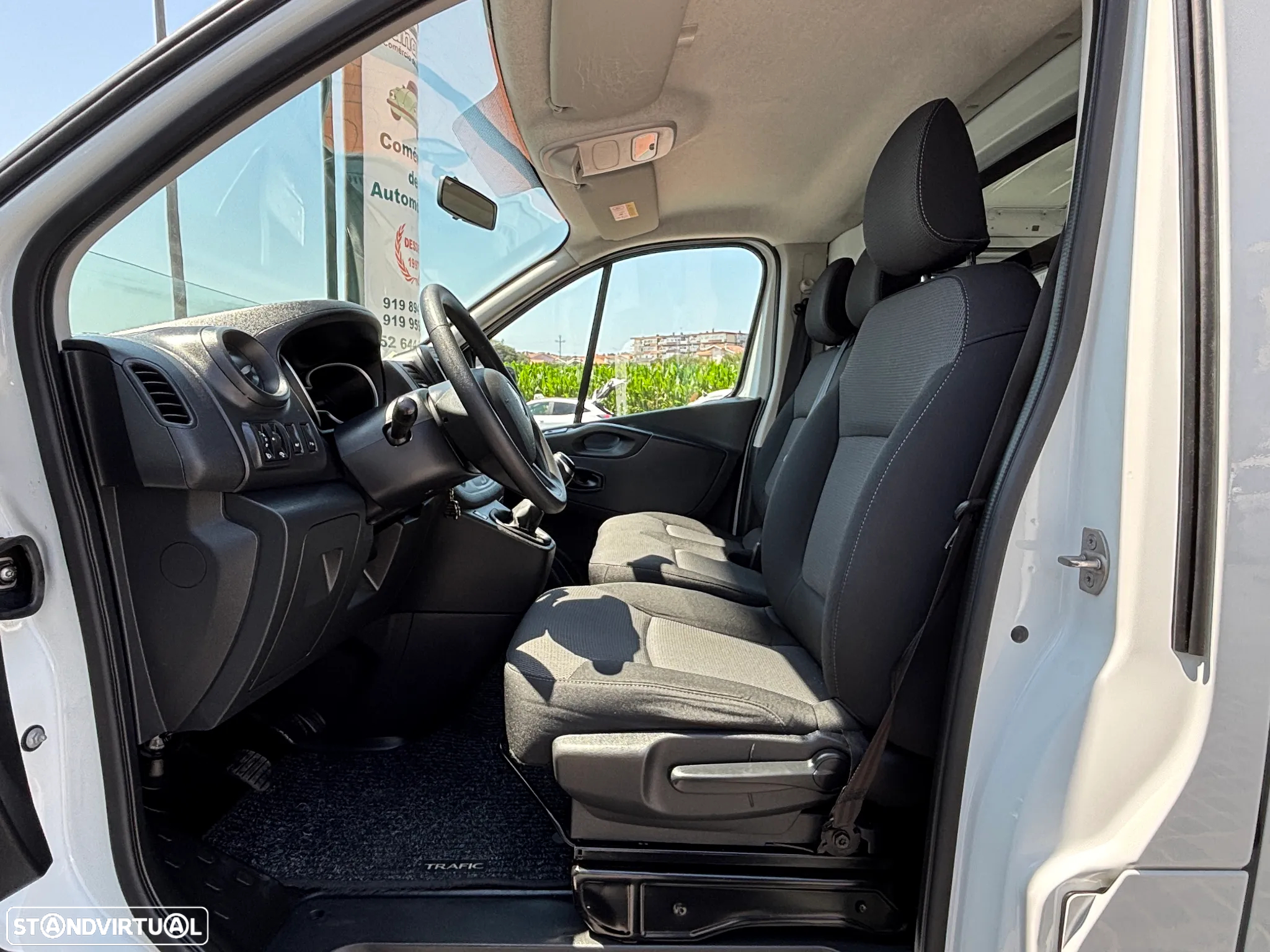Renault Traffic 3l L1H1 2 portas Laterais - 8