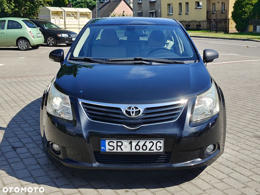 Toyota Avensis 2.0 D-4D Premium - 38