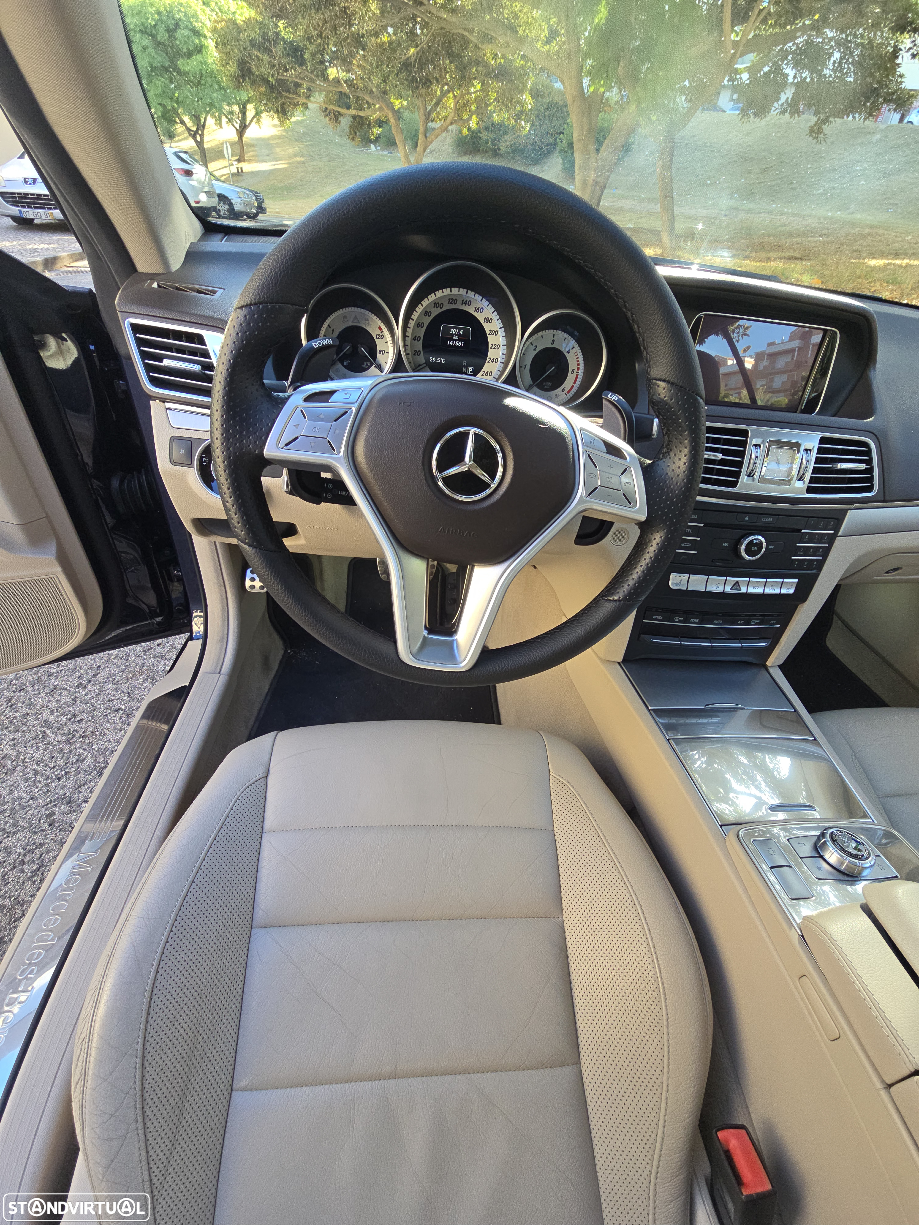 Mercedes-Benz E 220 CDi BlueEfficiency Auto - 21