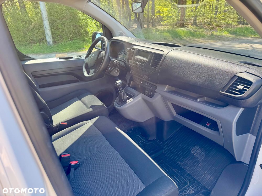 Toyota ProAce Kombi D-4D Long 2,7t - 31