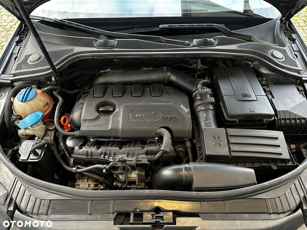 Audi A3 Sportback 1.8 TFSI Attraction - 28