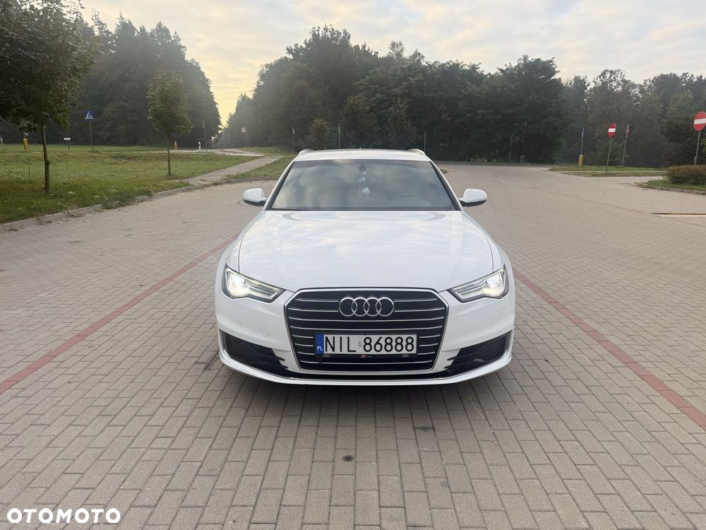 Audi A6 Avant - 1