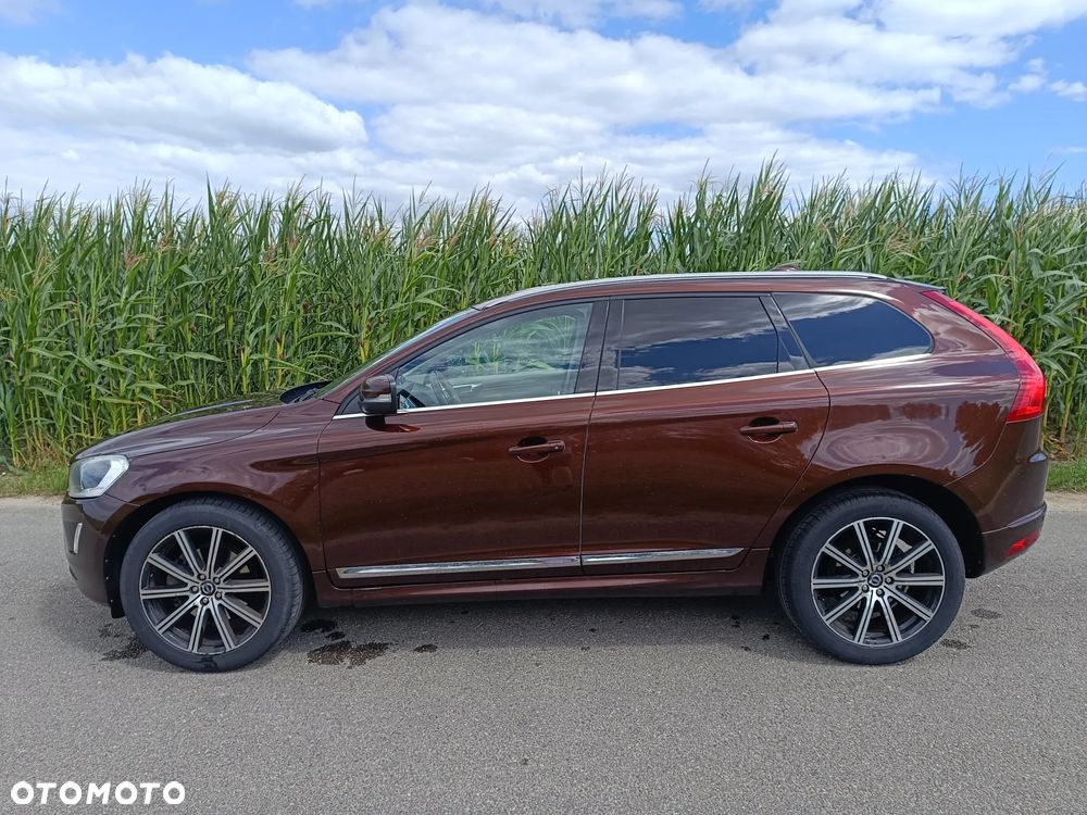 Volvo XC 60 D5 AWD Summum - 5