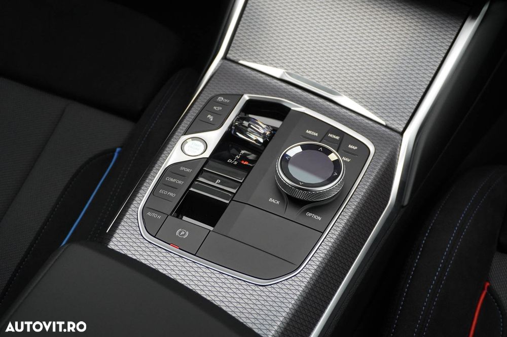 BMW Seria 3 320d xDrive AT MHEV - 27