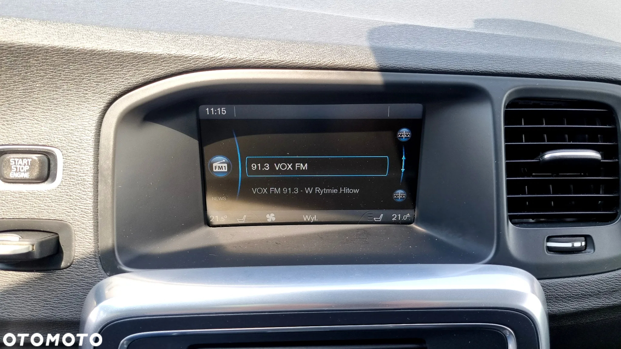 Volvo V60 D4 Momentum - 35