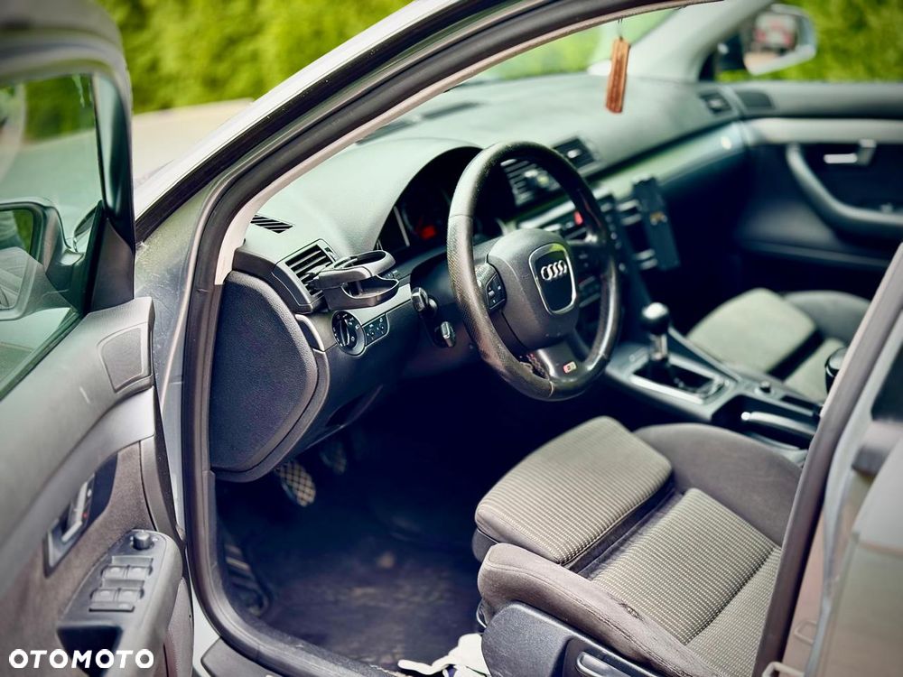 Audi A4 Avant 2.7 TDI DPF - 15
