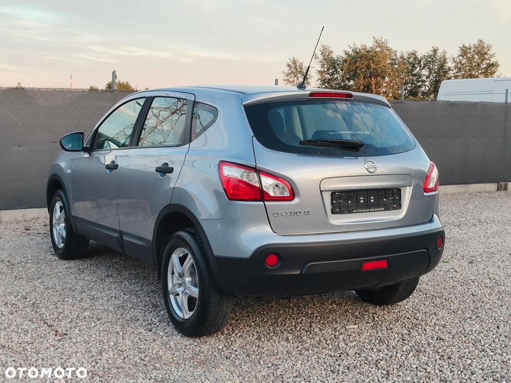 Nissan Qashqai 1.6 visia - 3