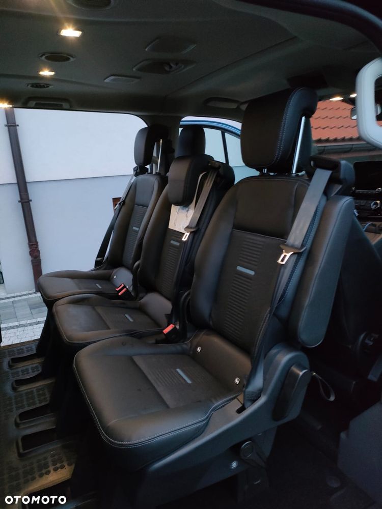 Ford Tourneo Custom 2023 photo 4