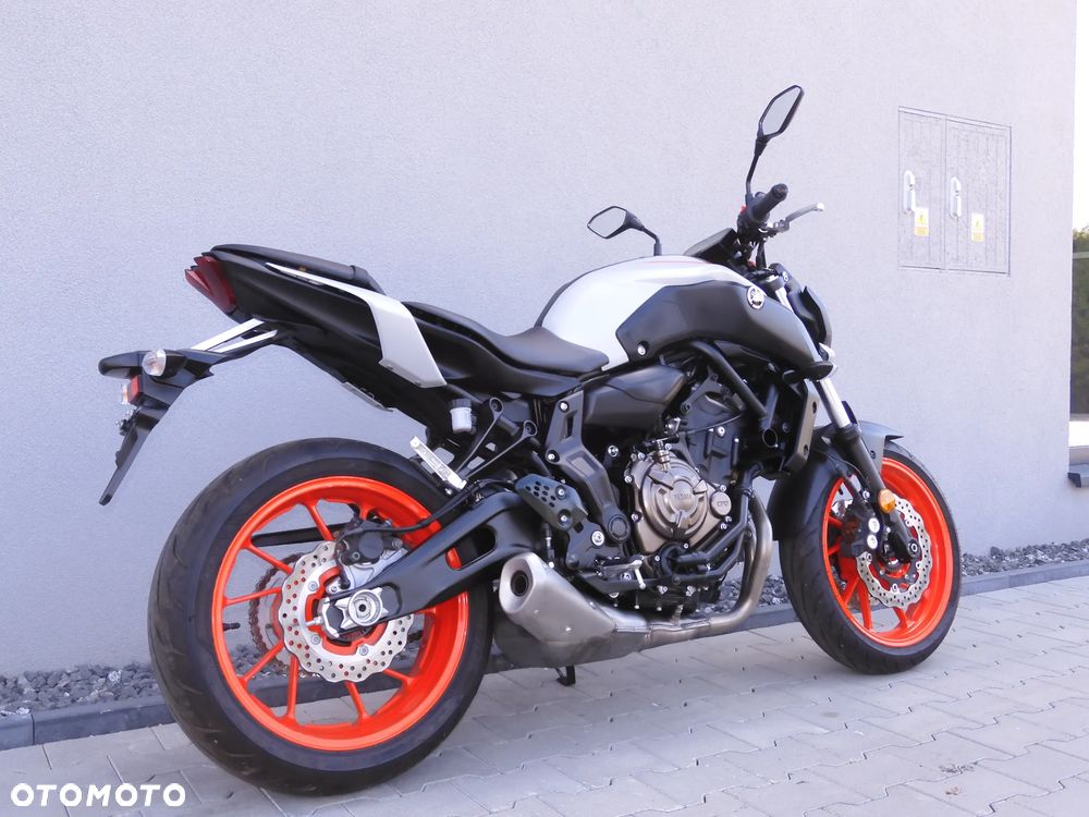 Yamaha MT - 10