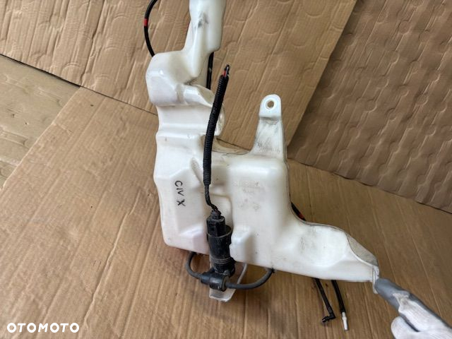 HONDA CIVIC X ZBIORNICZEK SPRYSKIWACZY POMPKA 17-21 R 1,0 - 2