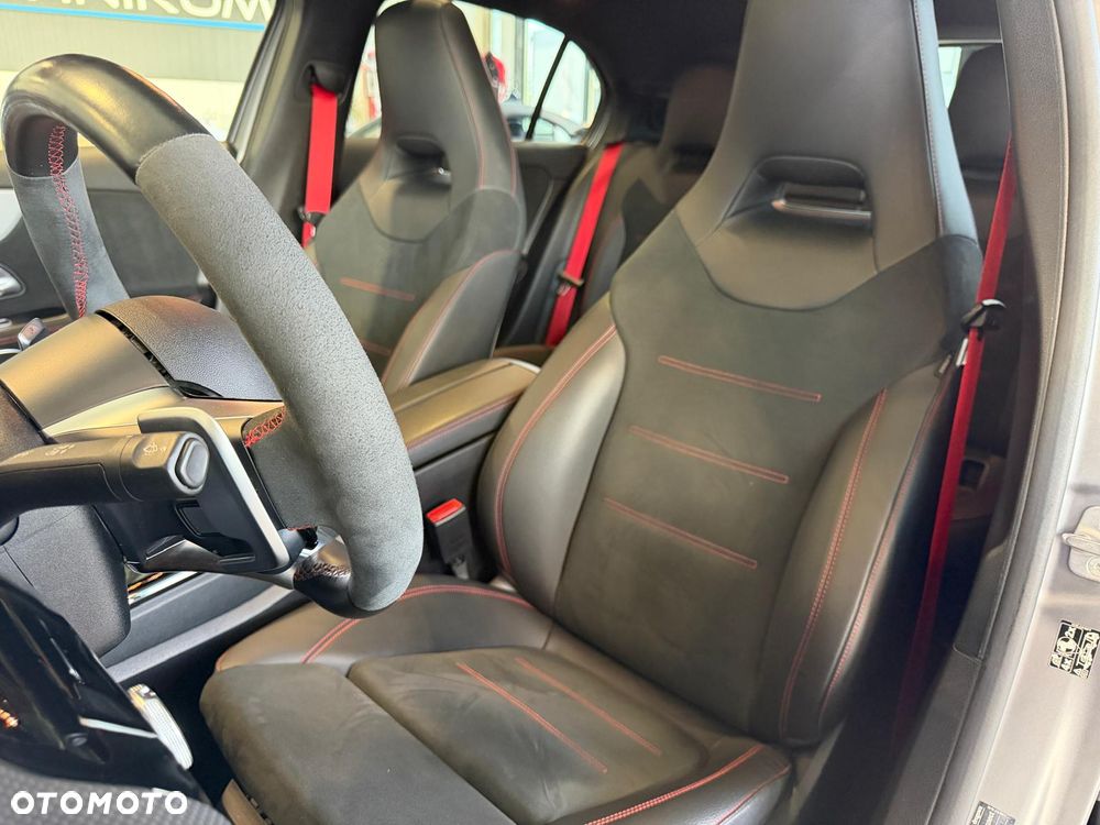 Mercedes-Benz Klasa A 45 S AMG 4-Matic 8G-DCT - 14