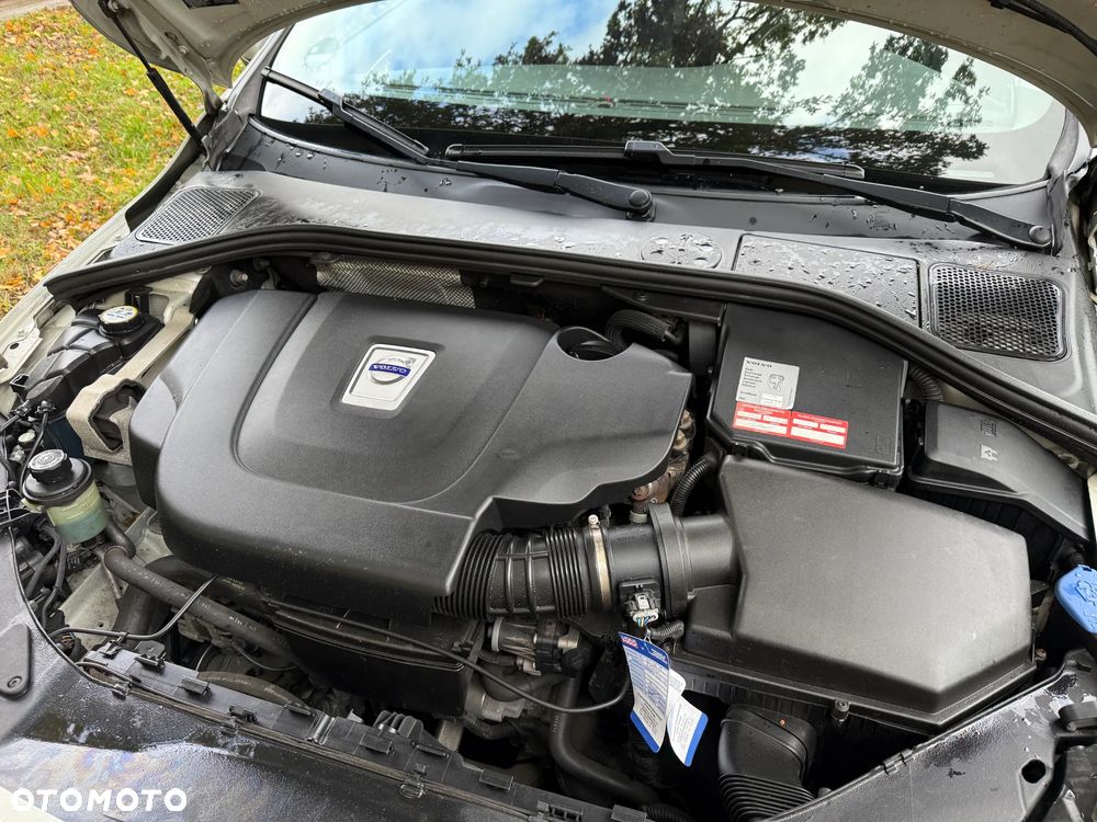 Volvo V60 D3 Momentum - 35