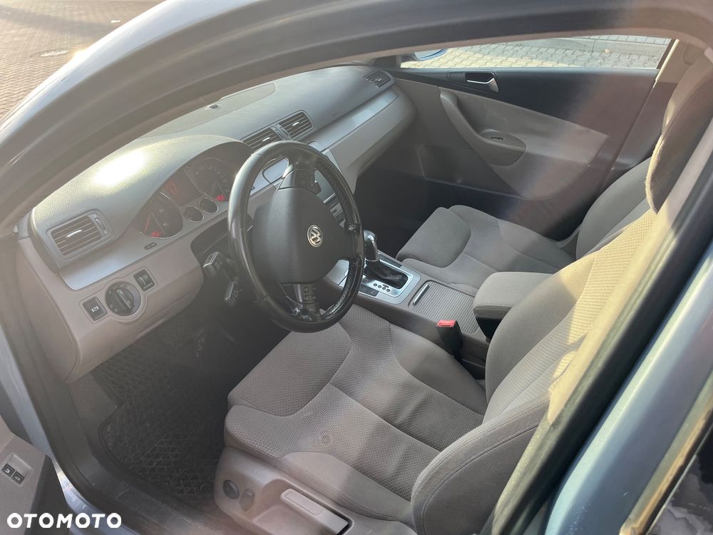 Volkswagen Passat 2.0 TDI DPF Highline DSG - 12