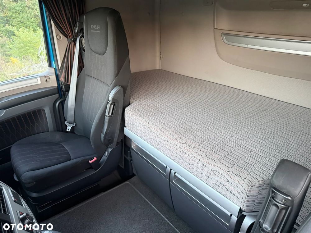 DAF XF106 480KM - 12