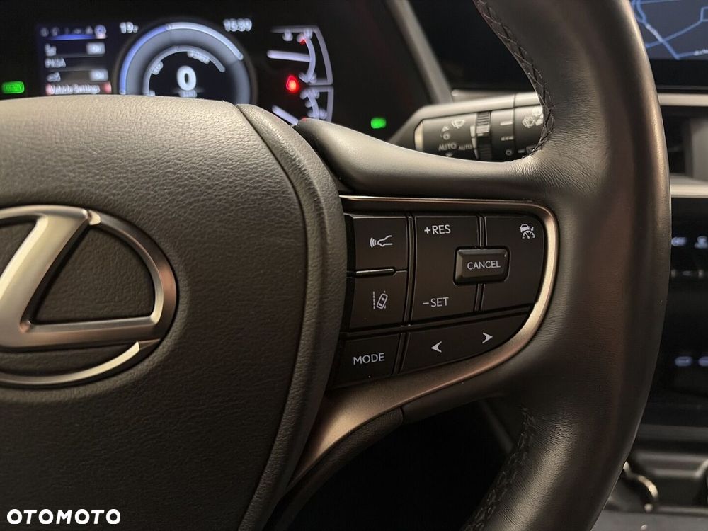 Lexus UX 250h GPF F Sport Design 2WD - 15