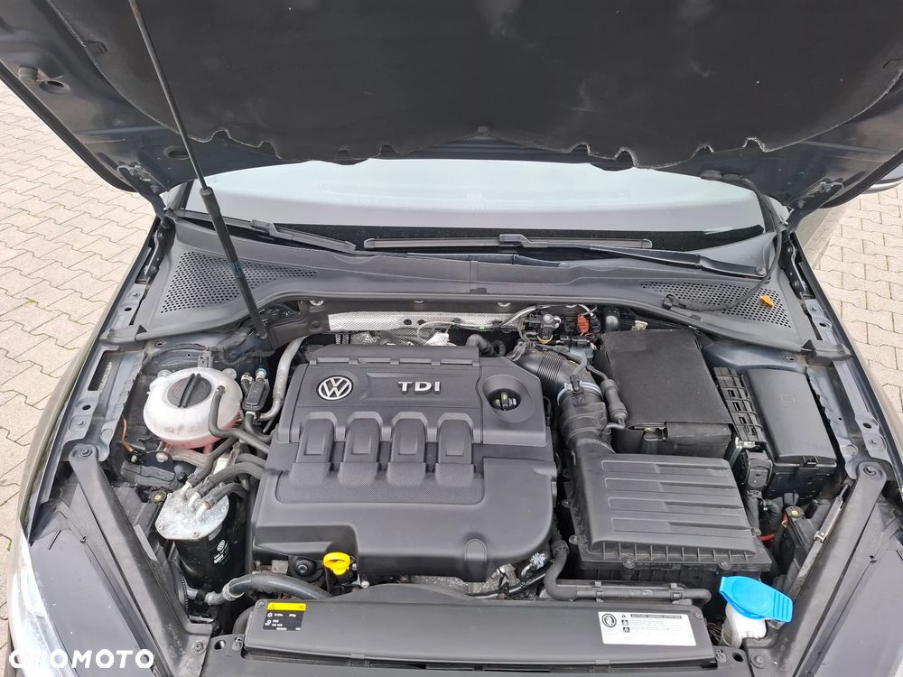 Volkswagen Golf VII 2.0 TDI BMT GTD - 10