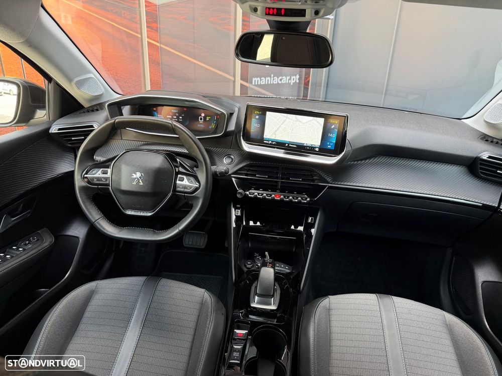 Peugeot e-208 Allure - 15