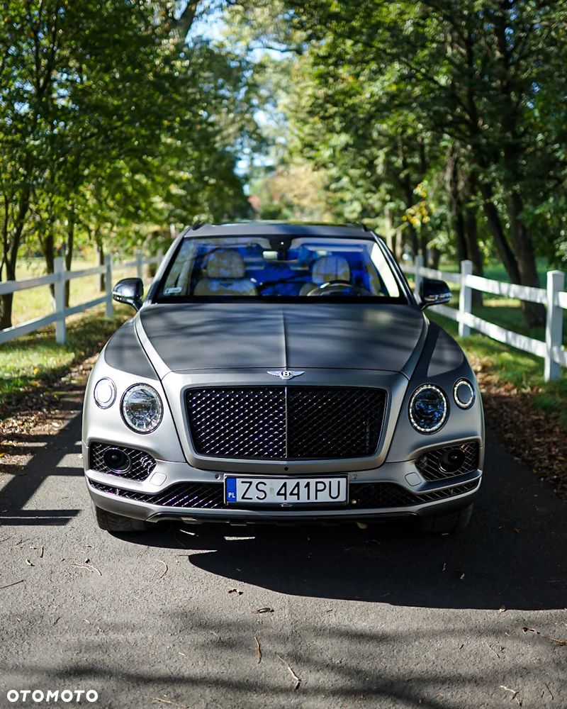 Bentley Bentayga W12 Mulliner - 1