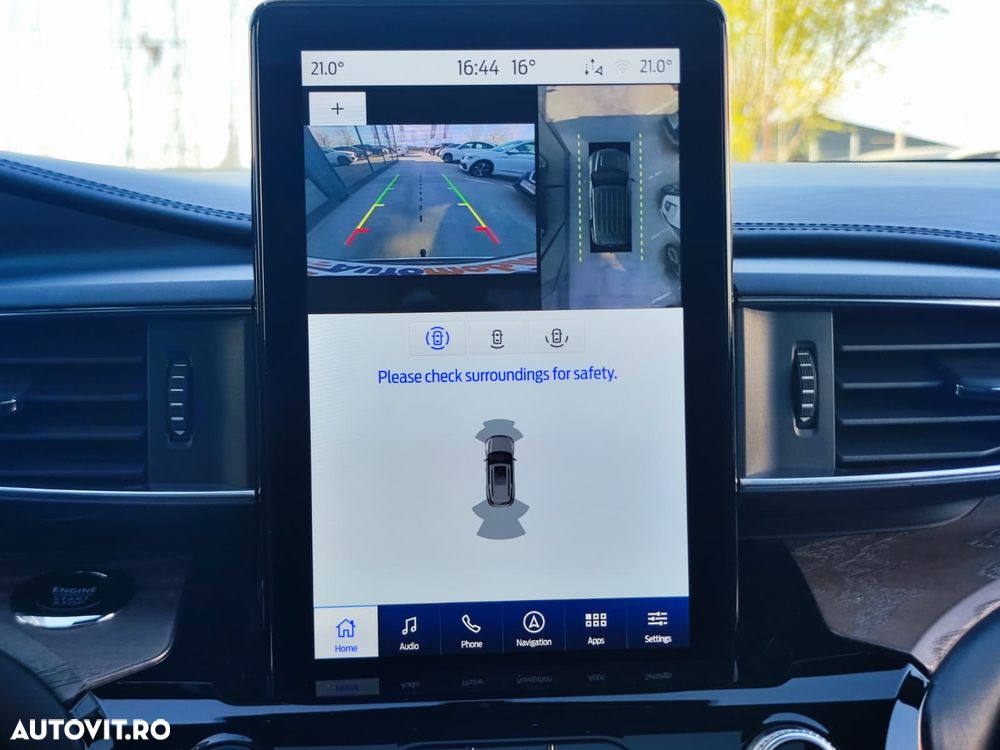 Ford Explorer 3.0 PHEV Platinum - 38