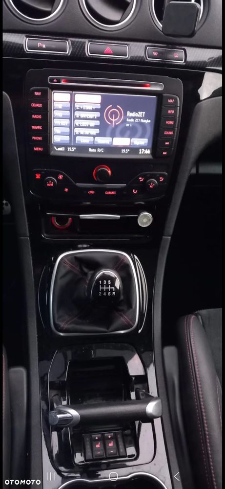 Ford S-Max 2.2 TDCi DPF Titanium X - 17