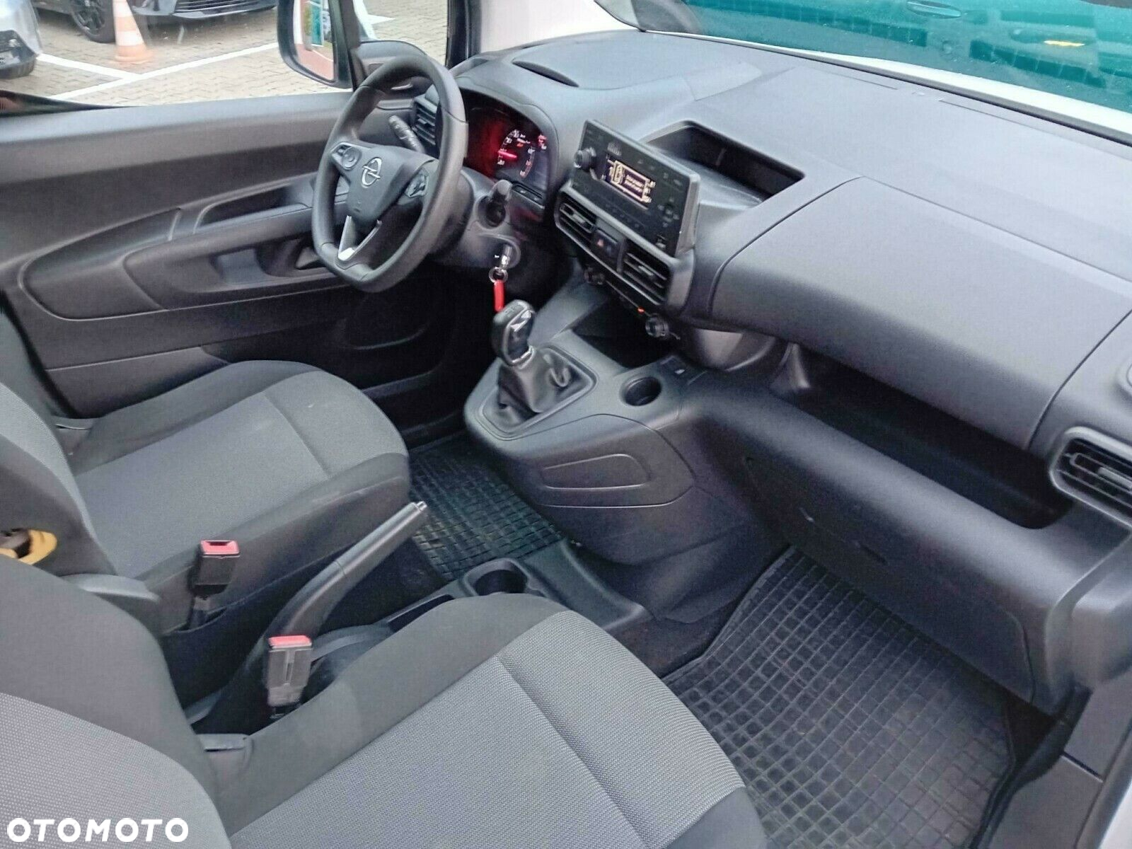 Opel Combo - 12