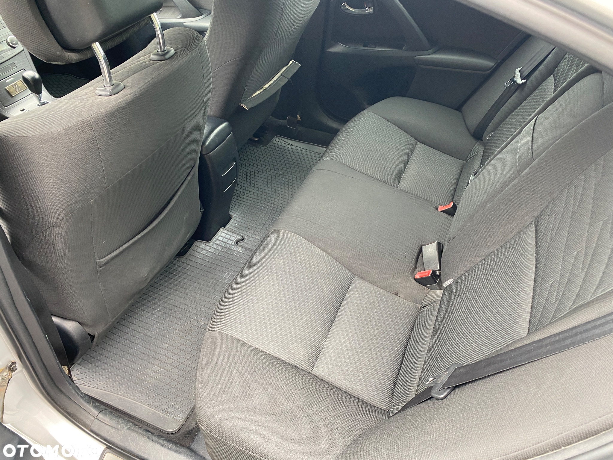 Toyota Avensis 2.0 Sol plus MS - 13