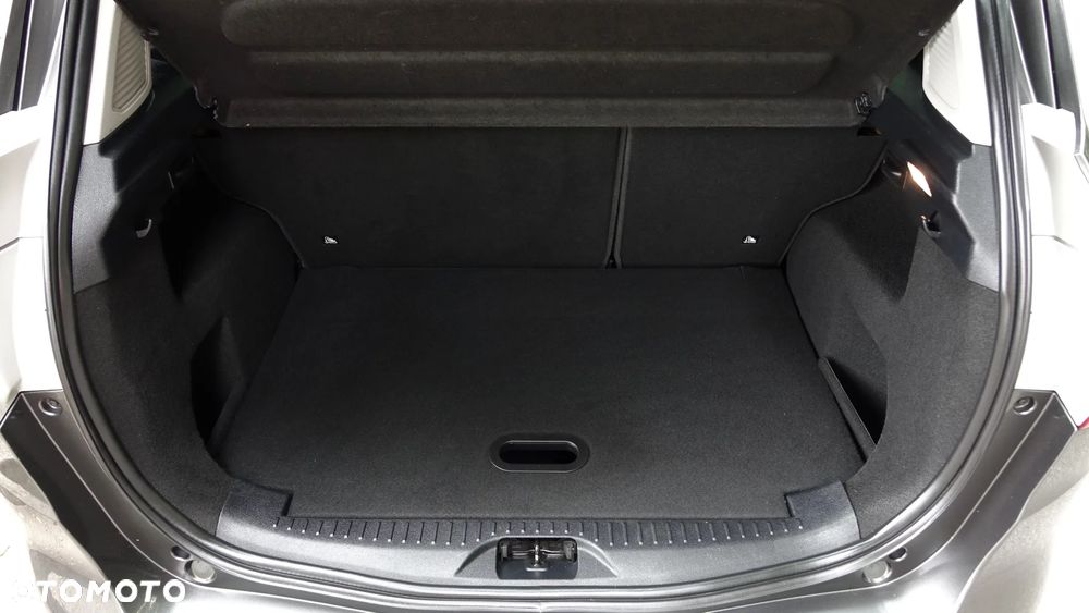 Ford B-MAX - 32