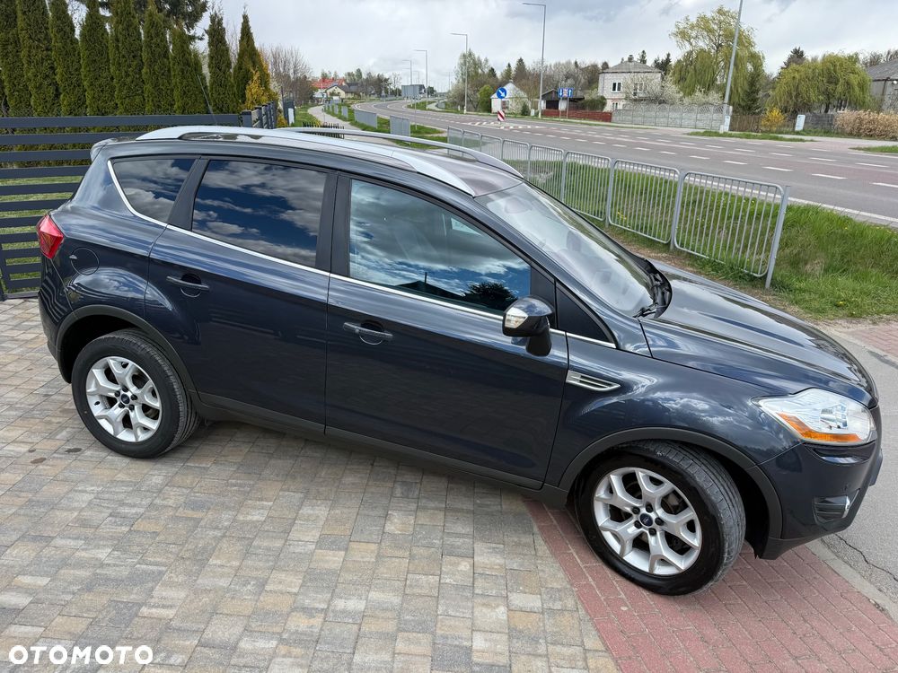 Ford Kuga 2.5 4x4 Titanium - 5